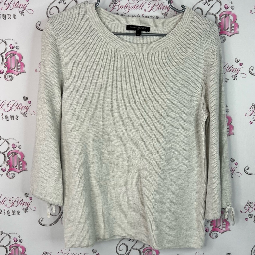 Banana Republic long sleeve ribbon tie up sleeves Light Gray Sweatshirt